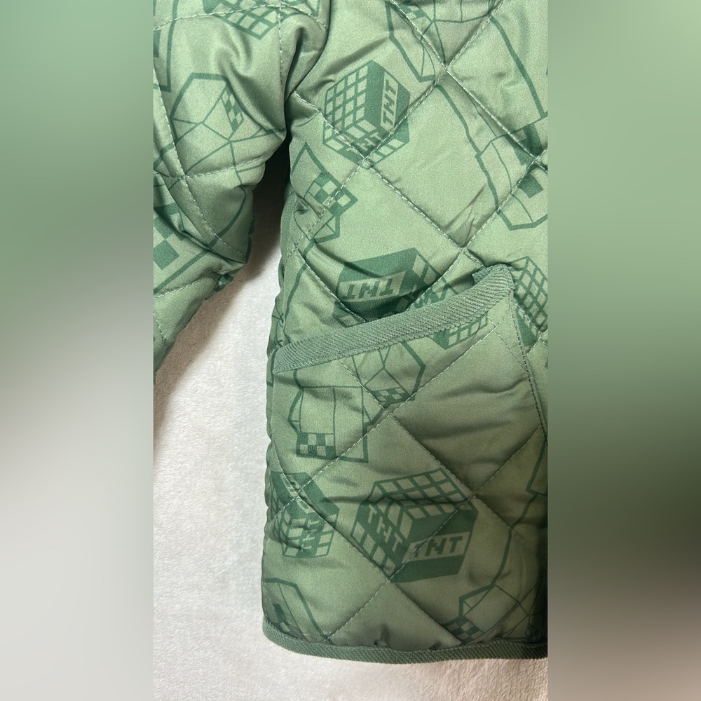 Minecraft Boys 5/5A Quilted Hooded Jacket Green Creeper Sherpa Lined - Picture 8 of 9